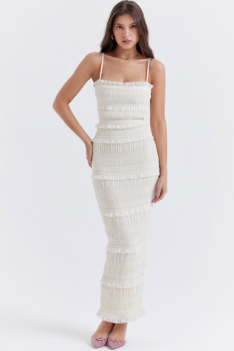 Vestido Maxi Branco com Camadas de Babados, Alças Finas & Detalhe Plissado | Lia